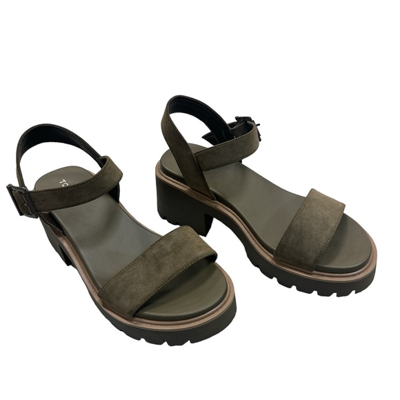 TORRID Olive Lug Bottom Heeled Sandal - Picture 4 of 7